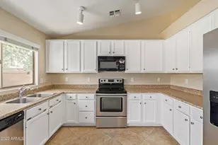 1101 W Goldfinch Way, Chandler, AZ 85286 - Photo 7