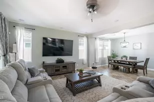 10533 E Kinetic Dr, Mesa, AZ 85212 - Photo 29