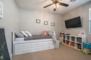 10533 E Kinetic Dr, Mesa, AZ 85212 - Photo 9