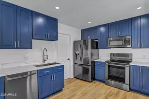 11463 N 16th St, Phoenix, AZ 85020 - Photo 9
