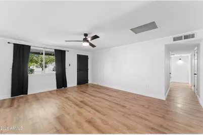 13842 N 37th Way, Phoenix, AZ 85032 - Photo 9
