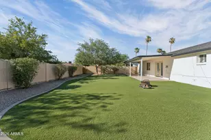 13842 N 37th Way, Phoenix, AZ 85032 - Photo 35
