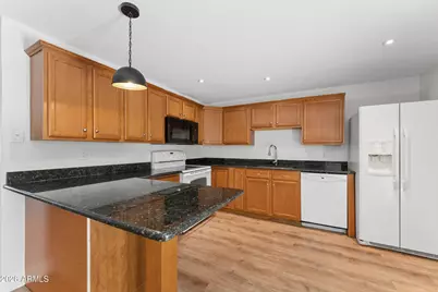 13842 N 37th Way, Phoenix, AZ 85032 - Photo 11