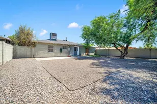 2221 W Clarendon Ave W, Phoenix, AZ 85015 - Photo 15