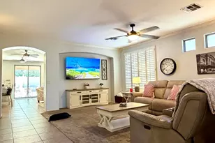 7576 W Betty Elyse Ln, Peoria, AZ 85382 - Photo 7