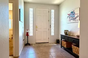 7576 W Betty Elyse Ln, Peoria, AZ 85382 - Photo 5