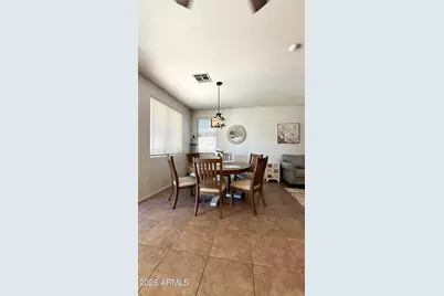 7576 W Betty Elyse Lane, Peoria, AZ 85382 - Photo 11