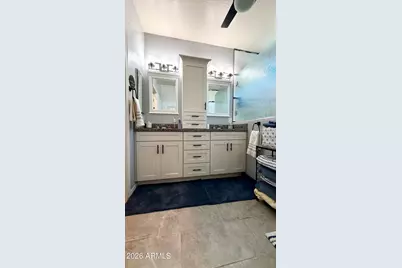 7576 W Betty Elyse Lane, Peoria, AZ 85382 - Photo 15