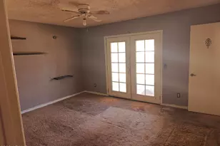 323 E Moore Ave, Gilbert, AZ 85234 - Photo 5
