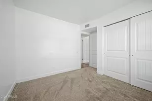25 W Sequoia Dr, Phoenix, AZ 85027 - Photo 25