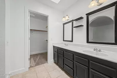 25 W Sequoia Drive, Phoenix, AZ 85027 - Photo 21