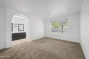 25 W Sequoia Dr, Phoenix, AZ 85027 - Photo 15