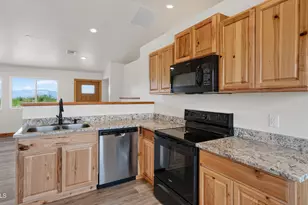 7923 E Bloomfield Rd, Hereford, AZ 85615 - Photo 21