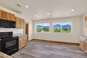 7923 E Bloomfield Rd, Hereford, AZ 85615 - Photo 23
