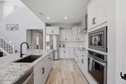 24528 W Whyman Avenue, Buckeye, AZ 85326 - Photo 5