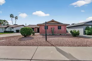 8713 E Sage Dr, Scottsdale, AZ 85250 - Photo 3