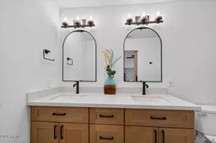 8713 E Sage Dr, Scottsdale, AZ 85250 - Photo 19