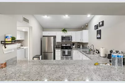 15220 N 52nd Street, Scottsdale, AZ 85254 - Photo 13