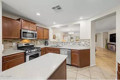 2283 N Daisy Drive, Florence, AZ 85132 - Photo 3