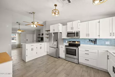5301 W Aster Drive, Glendale, AZ 85304 - Photo 17