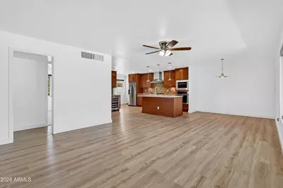 4633 E Lewis Avenue, Phoenix, AZ 85008 - Photo 5