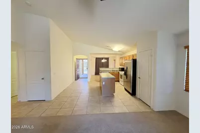 795 W Fairlane Court, Casa Grande, AZ 85122 - Photo 11