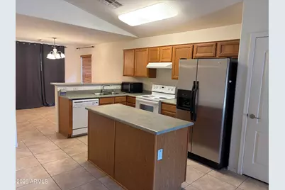 795 W Fairlane Court, Casa Grande, AZ 85122 - Photo 7