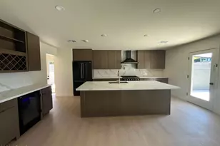 10010 N 29th St, Phoenix, AZ 85028 - Photo 1