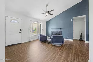 19420 North 8th St, Phoenix, AZ 85024 - Photo 9
