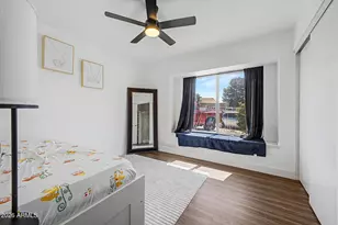 19420 North 8th St, Phoenix, AZ 85024 - Photo 23