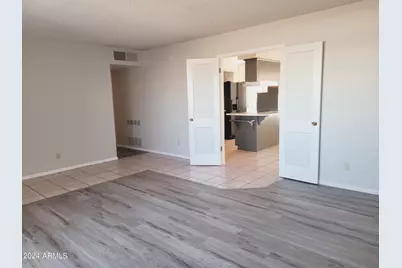 8425 E Crestwood Way, Scottsdale, AZ 85250 - Photo 3