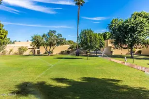 2111 W Claremont St, Phoenix, AZ 85015 - Photo 23