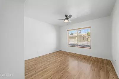 2111 W Claremont Street, Phoenix, AZ 85015 - Photo 9