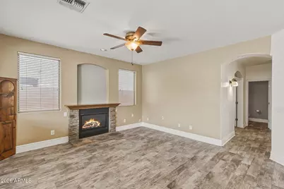 18027 W Sunnyslope Lane, Waddell, AZ 85355 - Photo 21
