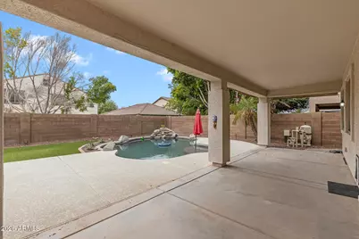 18027 W Sunnyslope Lane, Waddell, AZ 85355 - Photo 57