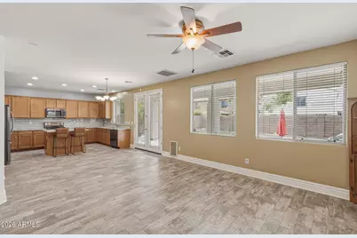 18027 W Sunnyslope Lane, Waddell, AZ 85355 - Photo 5