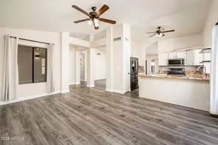 2717 E Dry Creek Rd, Phoenix, AZ 85048 - Photo 15