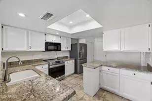 13826 S 41st Pl, Phoenix, AZ 85044 - Photo 11