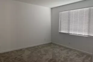 1651 W Paseo Way, Phoenix, AZ 85041 - Photo 19