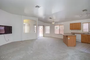 6762 W Del Mar Ln, Peoria, AZ 85381 - Photo 5