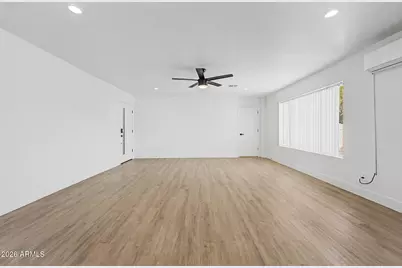 8601 E Roanoke Avenue, Scottsdale, AZ 85257 - Photo 3