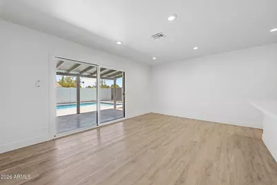 8601 E Roanoke Avenue, Scottsdale, AZ 85257 - Photo 5