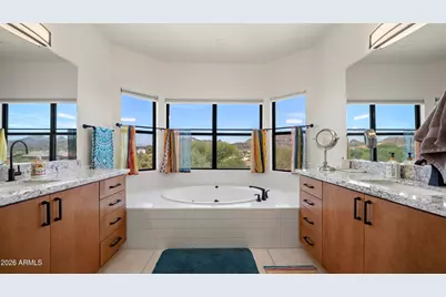 11225 N 11th Place, Phoenix, AZ 85020 - Photo 25