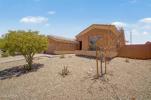 17767 W Desert View Ln, Goodyear, AZ 85338 - Photo 3