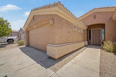 17767 W Desert View Lane, Goodyear, AZ 85338 - Photo 5