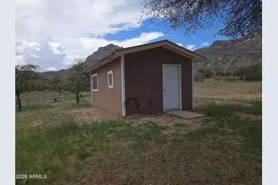5453 E Forest Lane, Hereford, AZ 85615 - Photo 17