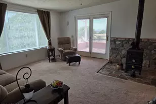5453 E Forest Ln, Hereford, AZ 85615 - Photo 9