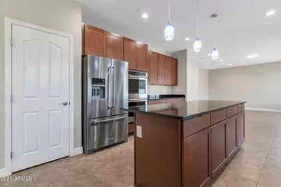 11971 W Patrick Lane, Sun City, AZ 85373 - Photo 9