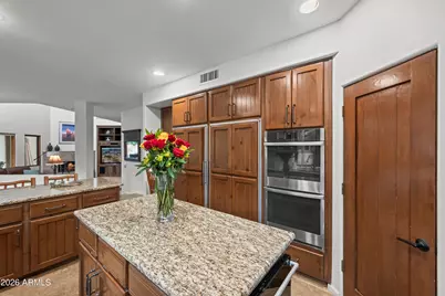 10007 N 55th Street, Paradise Valley, AZ 85253 - Photo 15