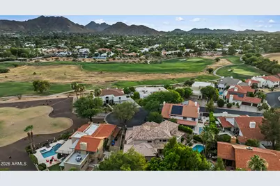 10007 N 55th Street, Paradise Valley, AZ 85253 - Photo 9